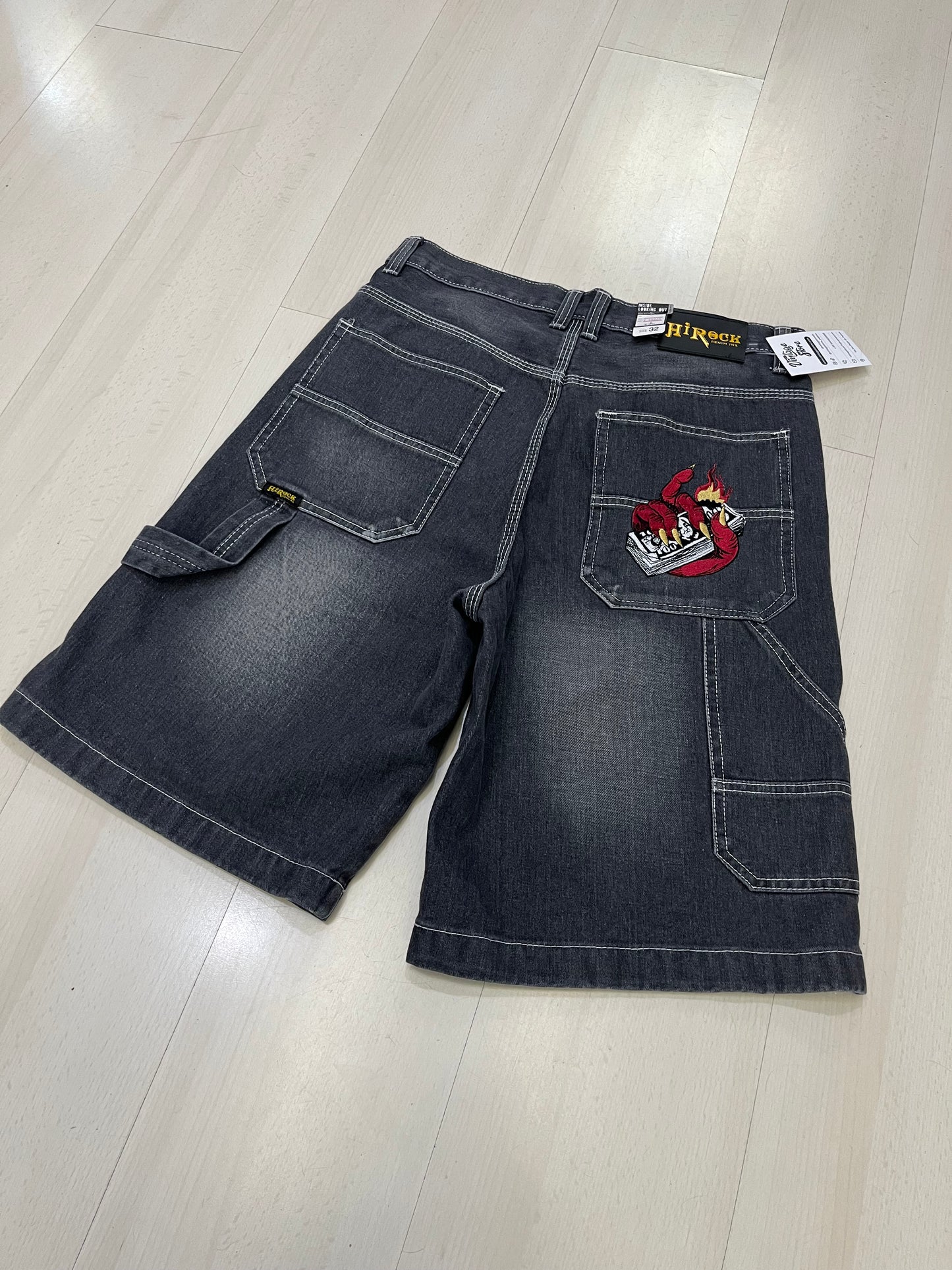 Jorts baggy con ricamo Custom (H223)