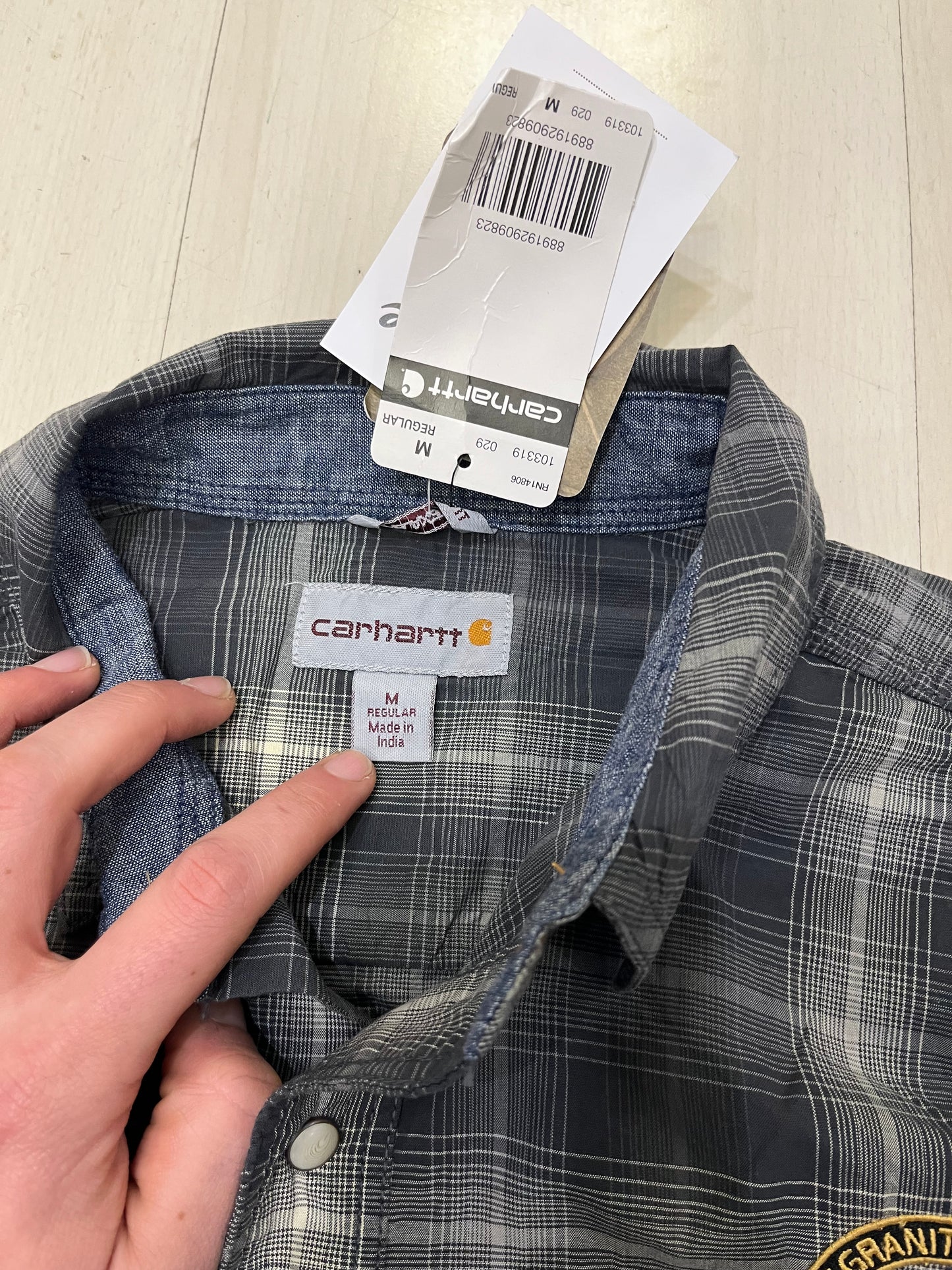 Camicia Carhartt nuova con cartellino (G926)