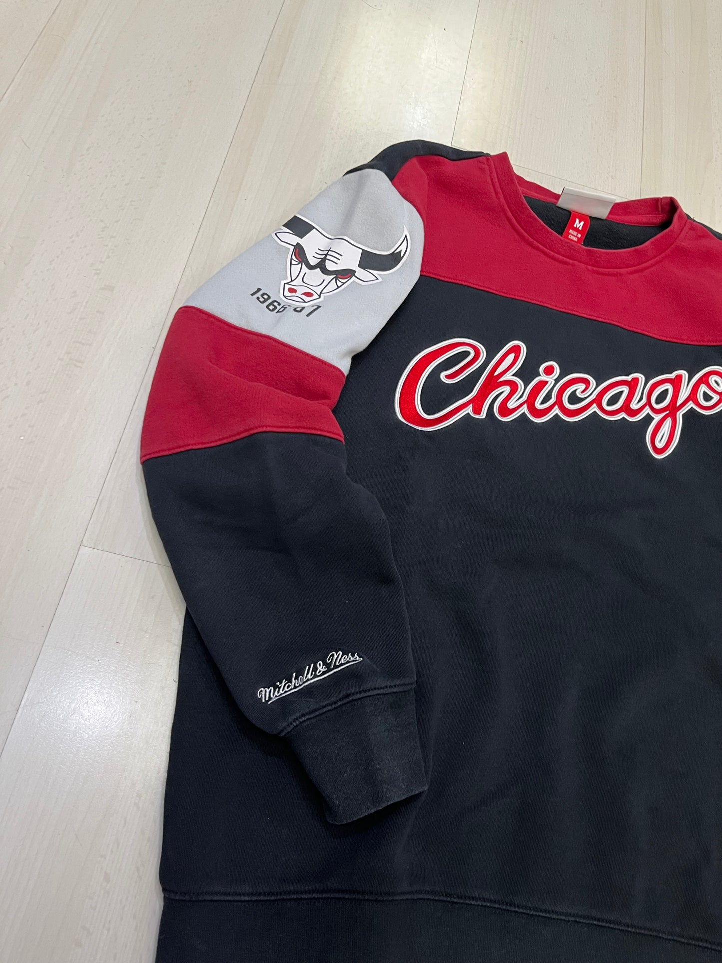Felpa Mitchell & Ness Chicago Bulls (H042)