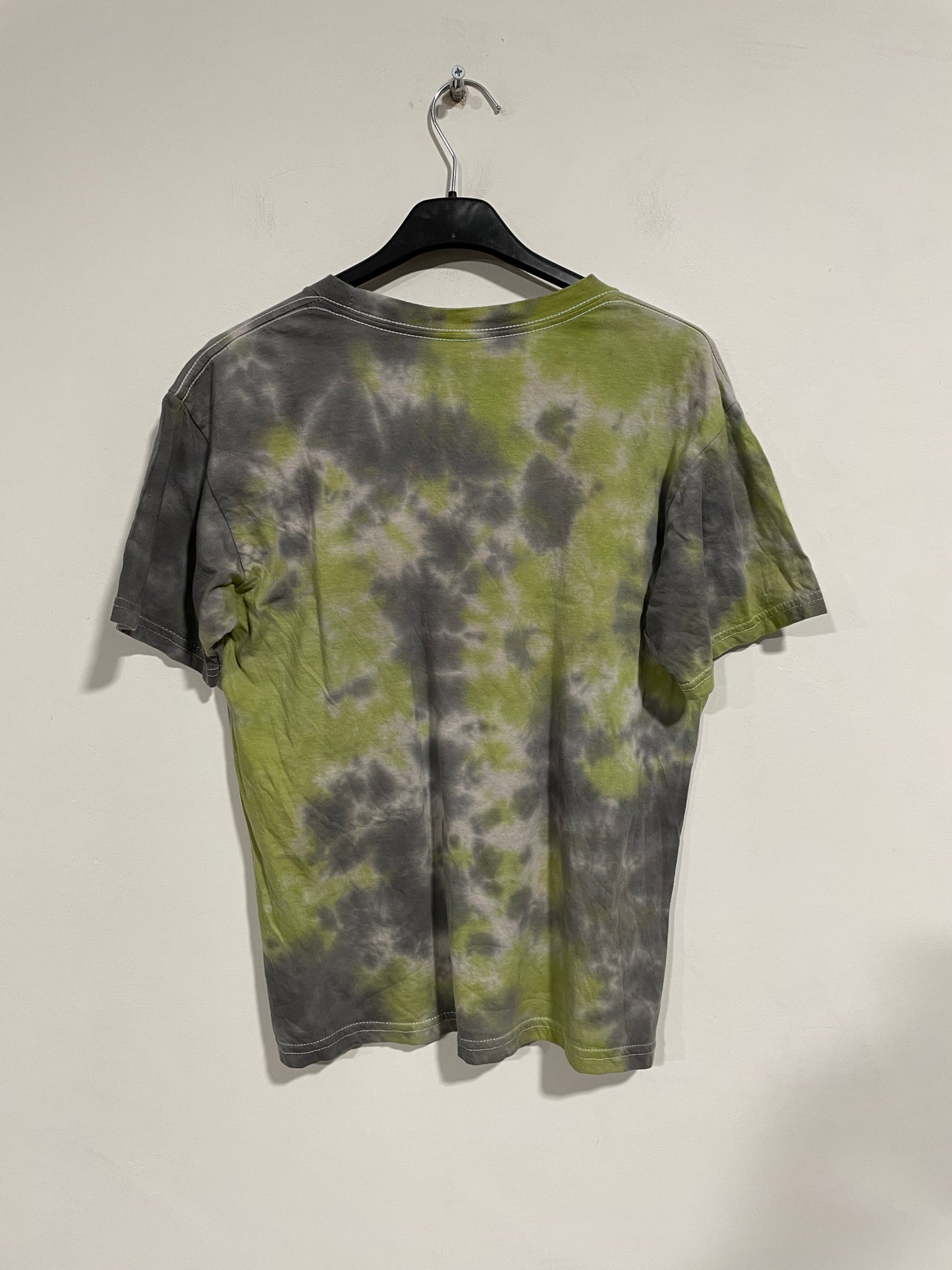 T shirt tie dye Marvel trouble maker (MR222)