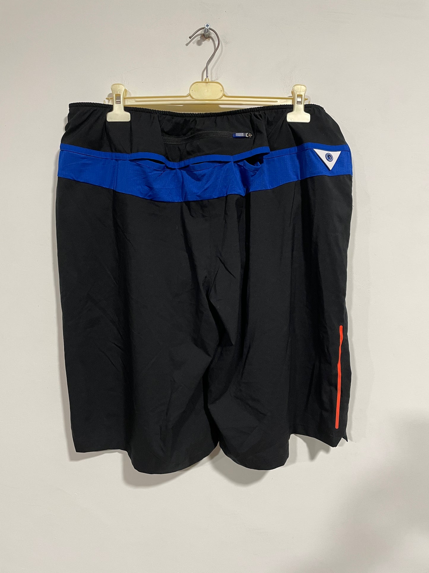 Shorts Adidas con tasche (B641)