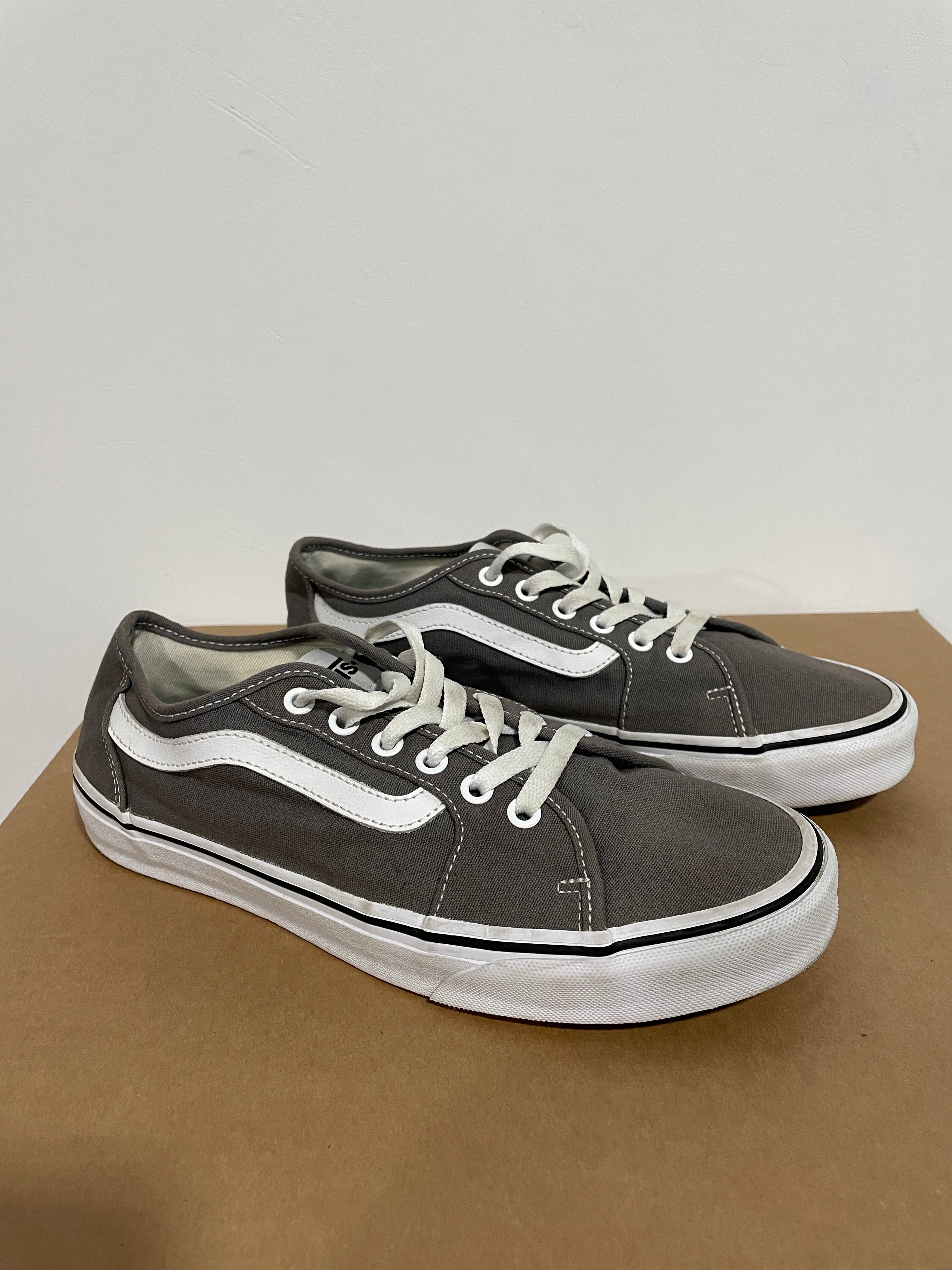 Vans grigie deals