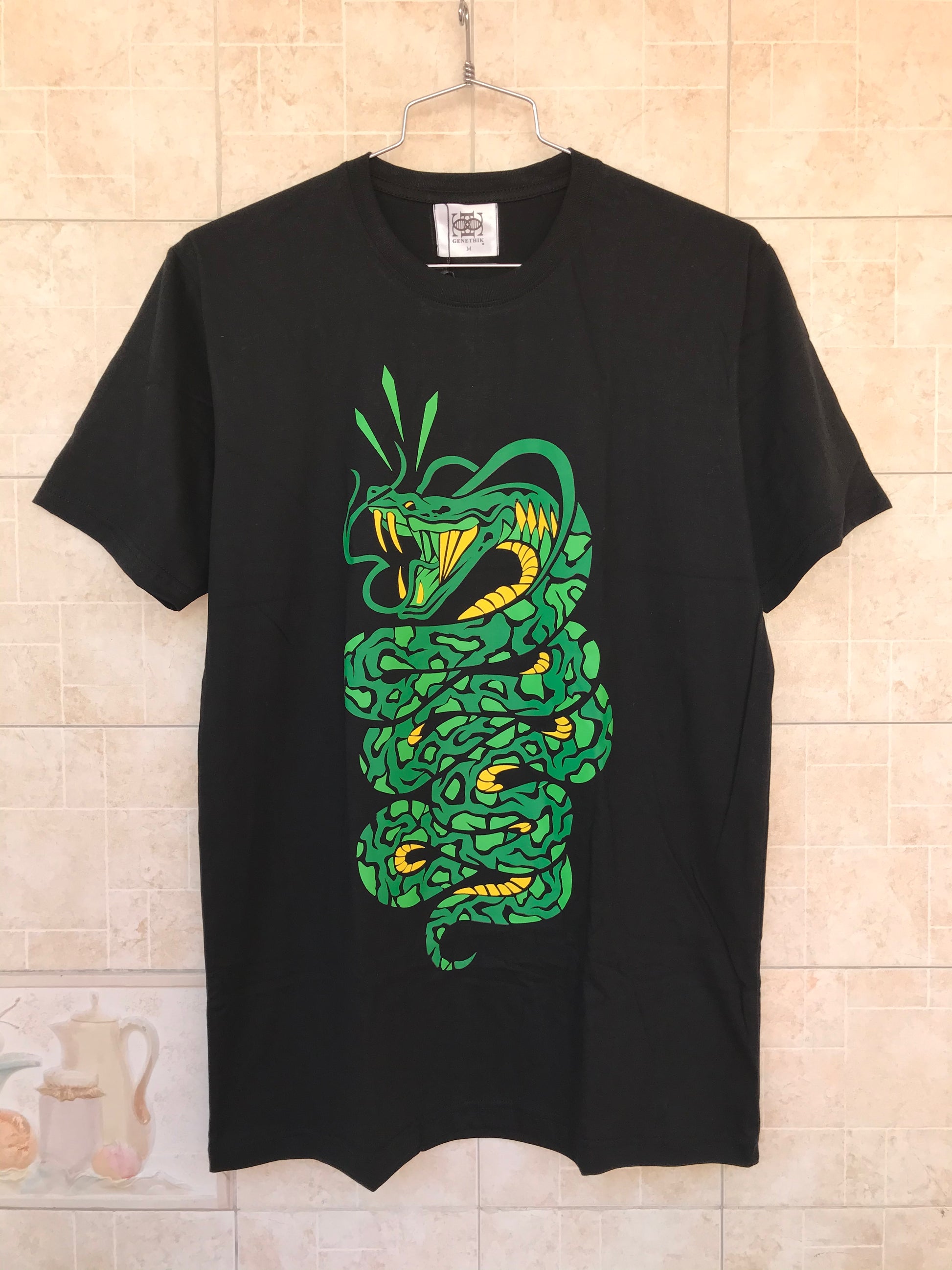 Maglia gucci 2025 con serpente